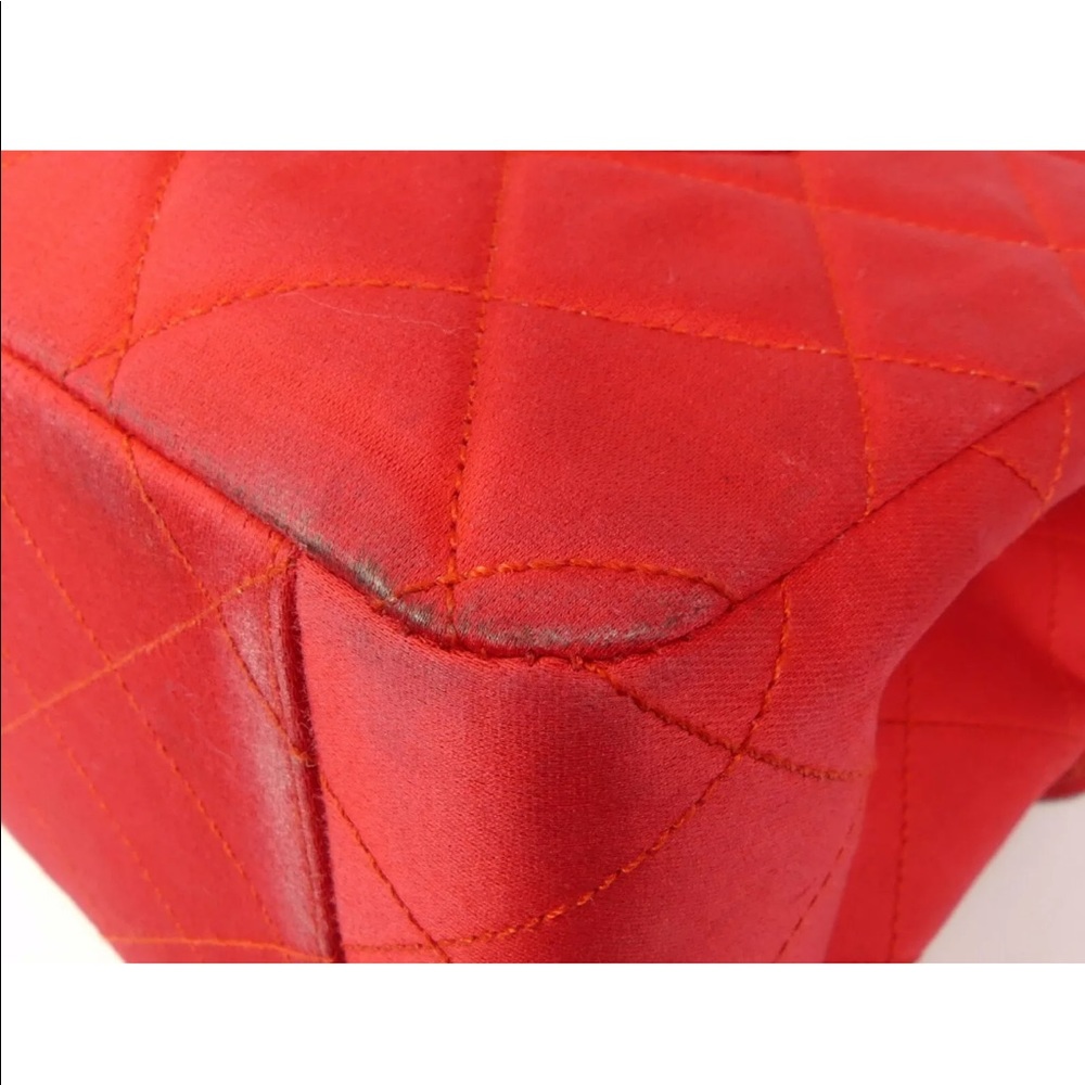 CHANEL vintage red satan classic canvas maxi bag - Picture 4 of 8
